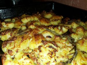 How to prepare oven roasted potatoes, roasted potato recipes, roasted potatoes recipes, how to bake potatoes, baked potato recipe, baked potato in oven, baked potatoes